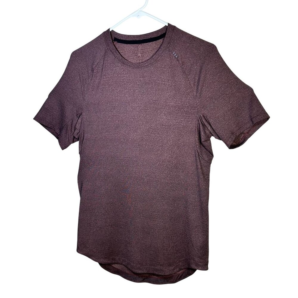 Lululemon Mens Small Short Sleeve Heathered Burgundy Athletic Drysense Training